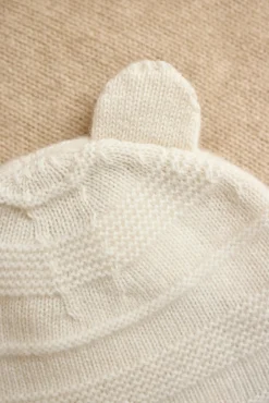 Bonnet Ecru oreilles