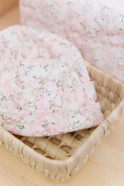 Bonnet Imprimé fleuri jardin hivernal