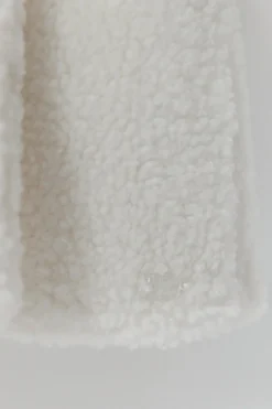 Gilet Ecru imitation fourrure