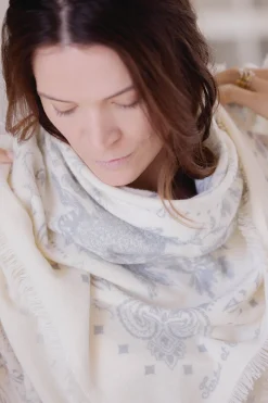 Grand Foulard Gris clair Kujten x Tartine et Chocolat