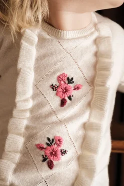 Pull Ecru broderie fleurs