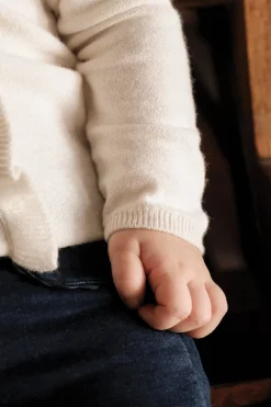 Pull Ecru broderie fleurs