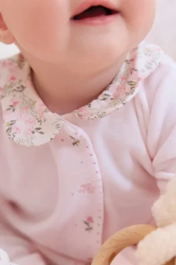 Pyjama Velours rose pâle imprimé fleuri jardin hivernal