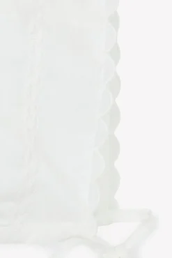 Robe de Baptême Écru détails dentelle et Volants