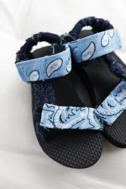 Sandales turquoise Arizona Love x Tartine et Chocolat